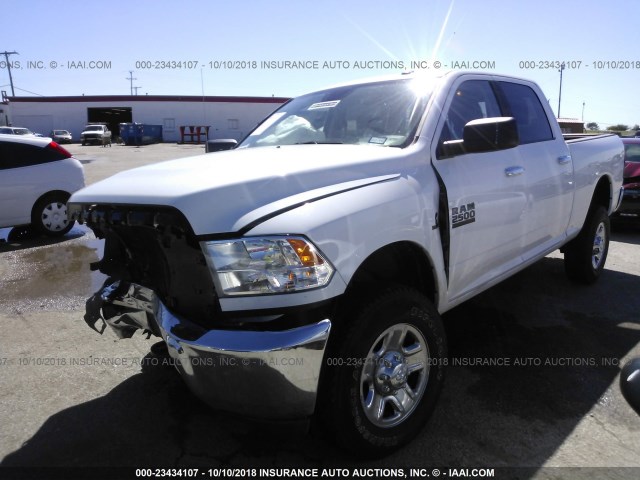 3C6UR5DL7JG245844 - 2018 RAM 2500 SLT WHITE photo 2
