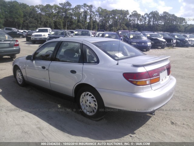 1G8JS54F72Y542382 - 2002 SATURN L100 SILVER photo 3