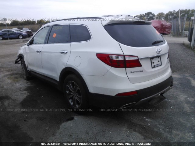 KM8SMDHF7GU147458 - 2016 HYUNDAI SANTA FE SE WHITE photo 3