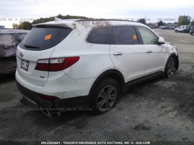 KM8SMDHF7GU147458 - 2016 HYUNDAI SANTA FE SE WHITE photo 4