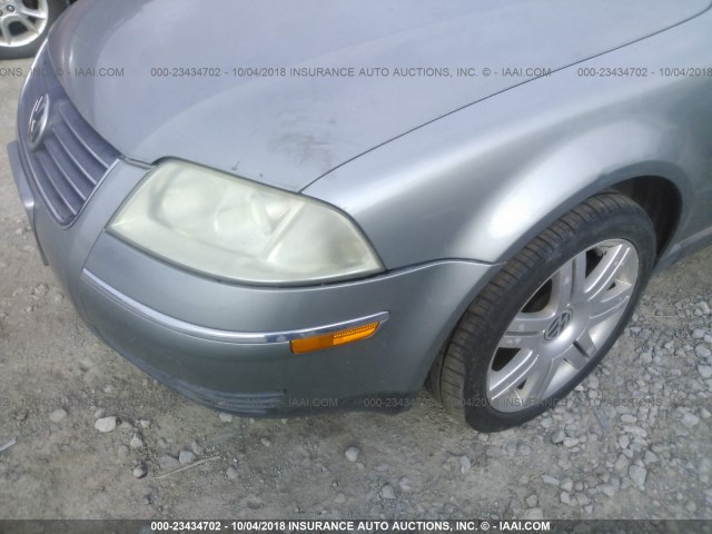 WVWWU63B75E122976 - 2005 VOLKSWAGEN PASSAT GLX 绿色 照片 6