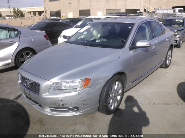 YV1960AS0A1132137 - 2010 VOLVO S80 3.2 SILVER photo 2