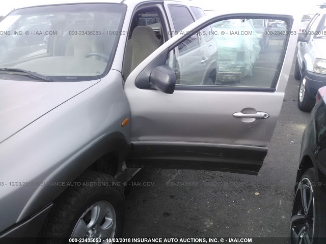 4F2YU081X1KM26496 - 2001 MAZDA TRIBUTE LX/ES 金色 照片 6