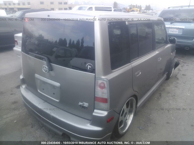 JTLKT334X40149557 - 2004 TOYOTA SCION XB Сұр фото 4