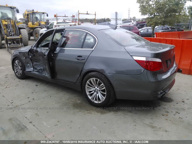 WBANF73506CG67761 - 2006 BMW 530 XI GRAY photo 3