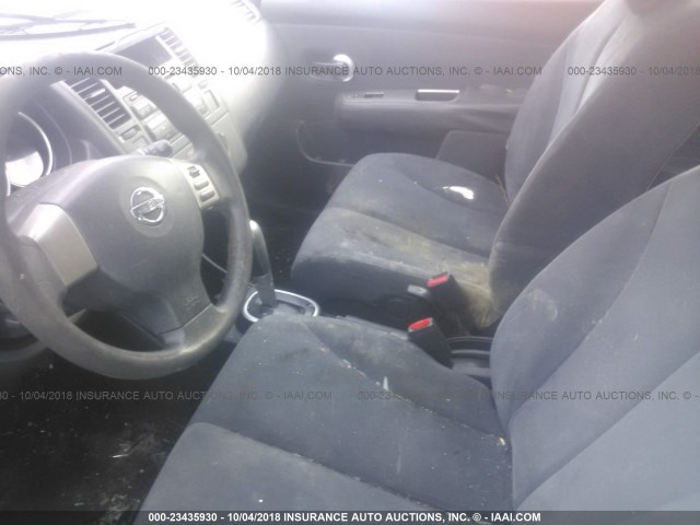 3N1BC13E49L425169 - 2009 NISSAN VERSA S/SL SILVER photo 5