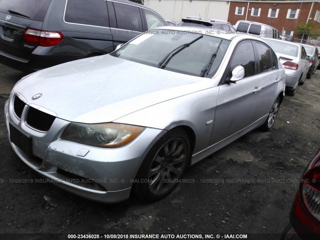 WBAVC93537KX59617 - 2007 BMW 328 SILVER photo 2