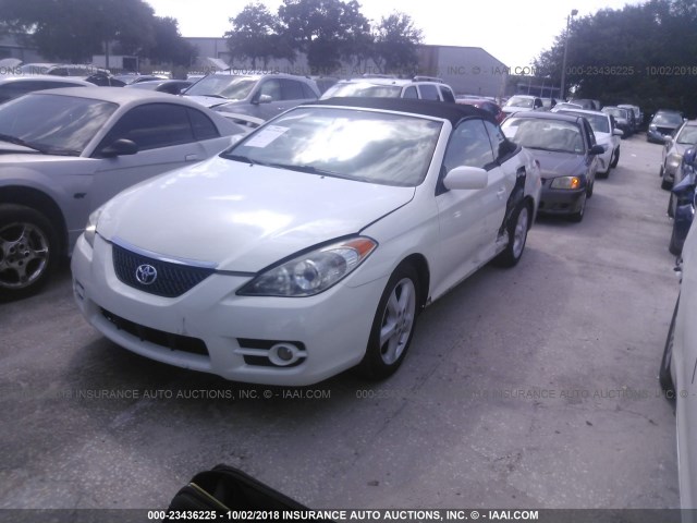 4T1FA38P27U124456 - 2007 TOYOTA CAMRY SOLARA SE/SLE თეთრი ფოტო 2