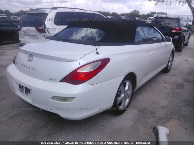 4T1FA38P27U124456 - 2007 TOYOTA CAMRY SOLARA SE/SLE თეთრი ფოტო 4
