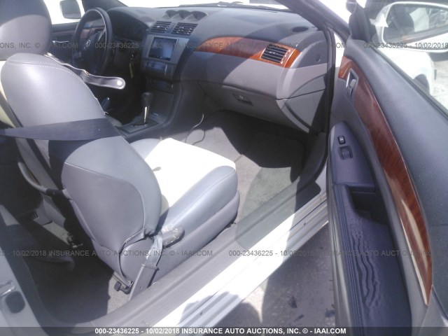 4T1FA38P27U124456 - 2007 TOYOTA CAMRY SOLARA SE/SLE თეთრი ფოტო 5