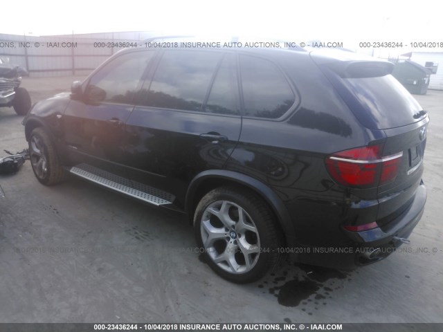 5UXZW0C53D0B94379 - 2013 BMW X5 XDRIVE35D BLACK photo 3