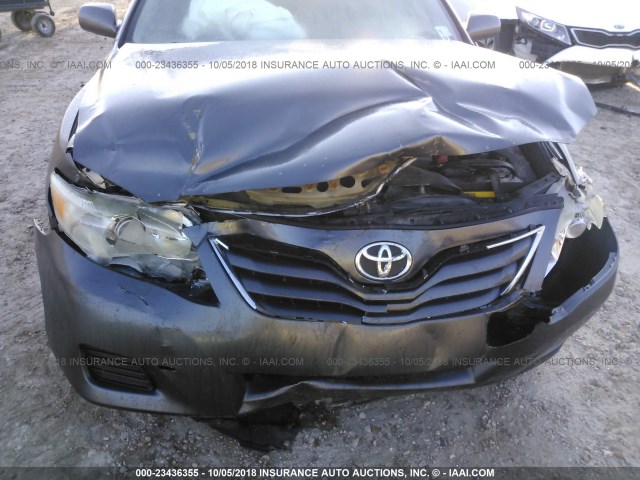 4T4BF3EK6BR107215 - 2011 TOYOTA CAMRY SE/LE/XLE GRAY photo 6
