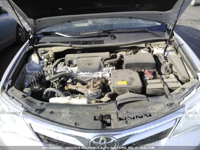 4T4BF1FK7CR228095 - 2012 TOYOTA CAMRY SE/LE/XLE ვერცხლისფერი ფოტო 10