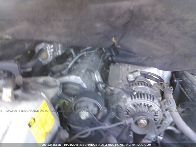 JT2BG22K1Y0476440 - 2000 TOYOTA CAMRY CE/LE/XLE 银色 照片 10