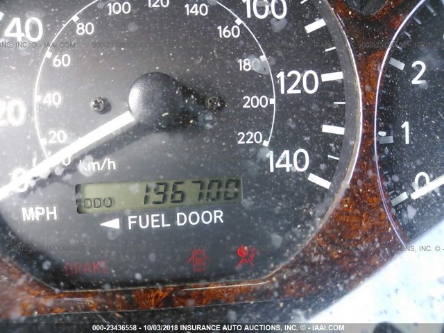 JT2BG22K1Y0476440 - 2000 TOYOTA CAMRY CE/LE/XLE 银色 照片 7