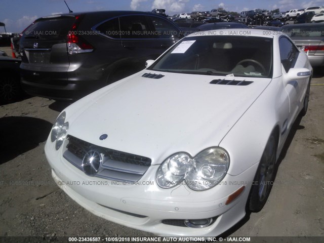 WDBSK71F98F136908 - 2008 MERCEDES-BENZ SL 550 WHITE photo 6