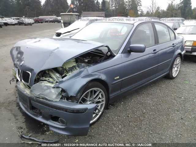 WBAAM3335XKC58867 - 1999 BMW 323 I Light Blue photo 2