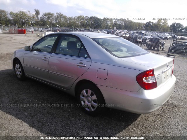 4T1BE32K54U286741 - 2004 TOYOTA CAMRY LE/XLE/SE Күміс фото 3