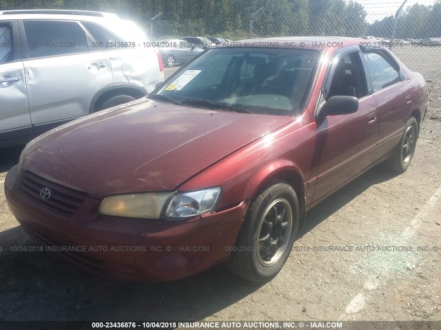 JT2BF22K3X0215361 - 1999 TOYOTA CAMRY LE/XLE RED photo 2