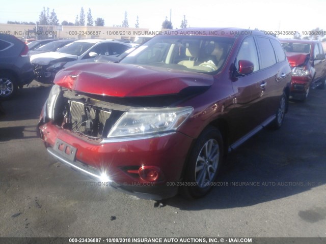 5N1AR2MN7EC678810 - 2014 NISSAN PATHFINDER S/SV/SL/PLATINUM RED photo 2