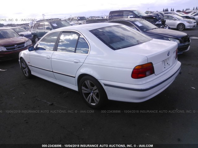 WBADM6339XBY30745 - 1999 BMW 528 I AUTOMATIC WHITE photo 3