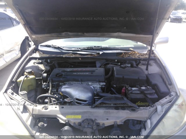 JTDBE32K330238164 - 2003 TOYOTA CAMRY LE/XLE GOLD photo 10