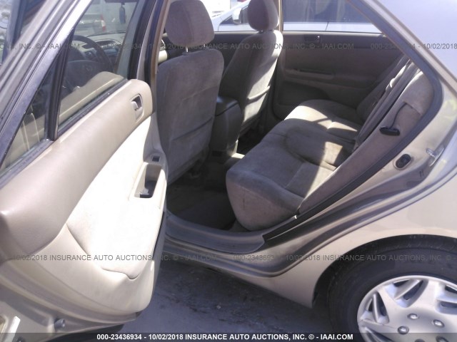 JTDBE32K330238164 - 2003 TOYOTA CAMRY LE/XLE GOLD photo 8