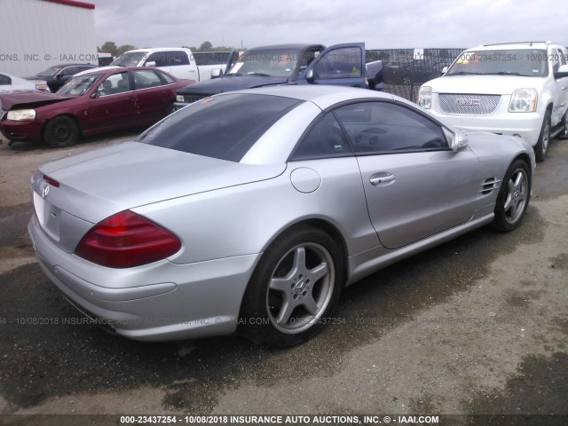 WDBSK75FX3F021947 - 2003 MERCEDES-BENZ SL 500R SILVER photo 4