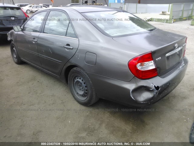 4T1BE32K94U872584 - 2004 TOYOTA CAMRY LE/XLE/SE GRAY photo 3