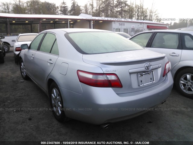 4T1BK46K07U510026 - 2007 TOYOTA CAMRY NEW GENERAT LE/XLE/SE SILVER photo 3
