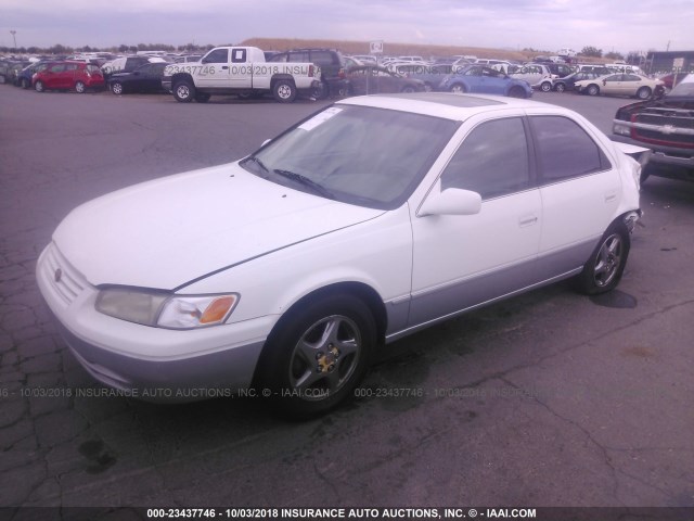 JT2BF28K3W0085426 - 1998 TOYOTA CAMRY LE/XLE Ağ foto 2