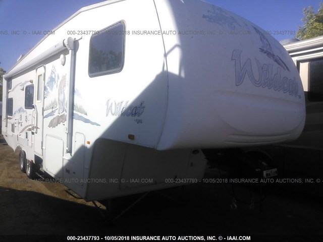 4X4FWCG256V014029 - 2006 FOREST RIVER OTHER  WHITE photo 1