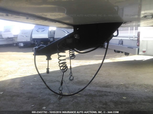 4X4FWCG256V014029 - 2006 FOREST RIVER OTHER  WHITE photo 10