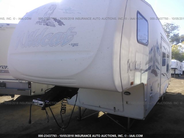 4X4FWCG256V014029 - 2006 FOREST RIVER OTHER  WHITE photo 2