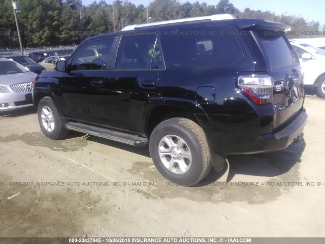 JTEBU5JR9J5501198 - 2018 TOYOTA 4RUNNER SR5 PREM/LTDL/TRAIL/TRD BLACK photo 3