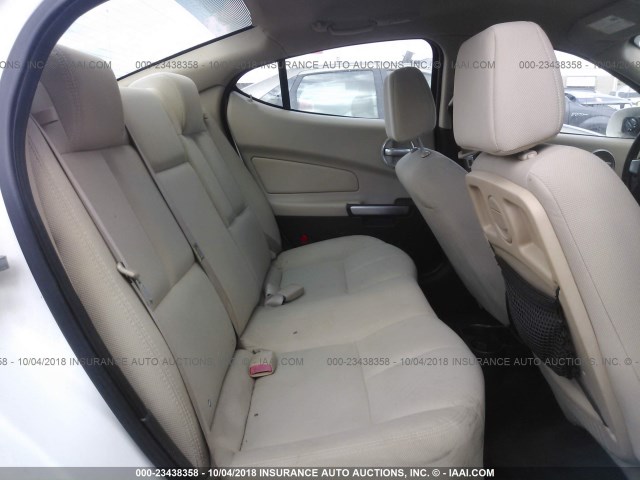 2G2WP552661282756 - 2006 PONTIAC GRAND PRIX თეთრი ფოტო 8