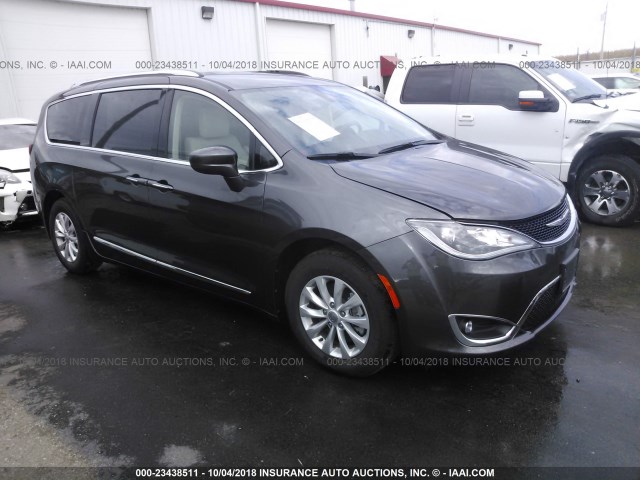 2C4RC1BG3JR102205 - 2018 CHRYSLER PACIFICA TOURING L GRAY photo 1