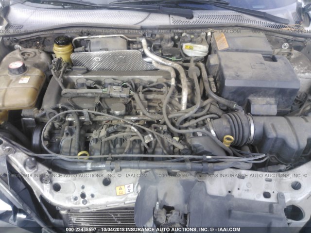 1FAFP33Z53W258278 - 2003 FORD FOCUS LX SILVER photo 10