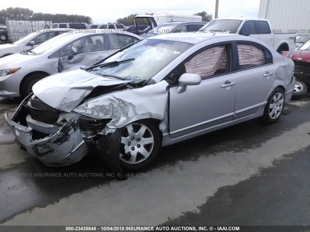 1HGFA16516L101993 - 2006 HONDA CIVIC LX SILVER photo 2