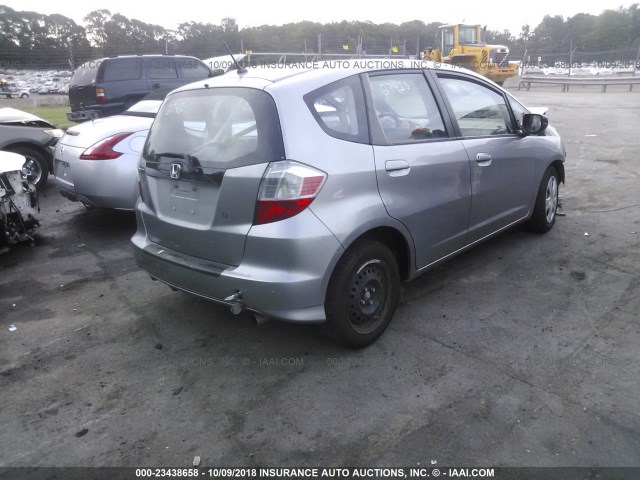 JHMGE8H28AC001139 - 2010 HONDA FIT SILVER photo 4