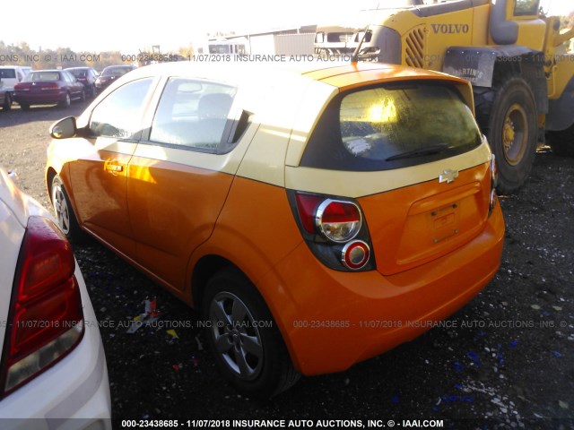 1G1JA6SH3D4205018 - 2013 CHEVROLET SONIC LS 橙色 照片 3