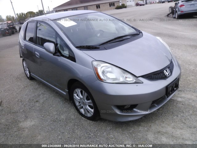 JHMGE88439S067343 - 2009 HONDA FIT SPORT SILVER photo 1