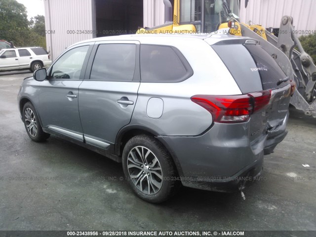 JA4AZ3A39JZ058586 - 2018 MITSUBISHI OUTLANDER SE/SEL GRAY photo 3