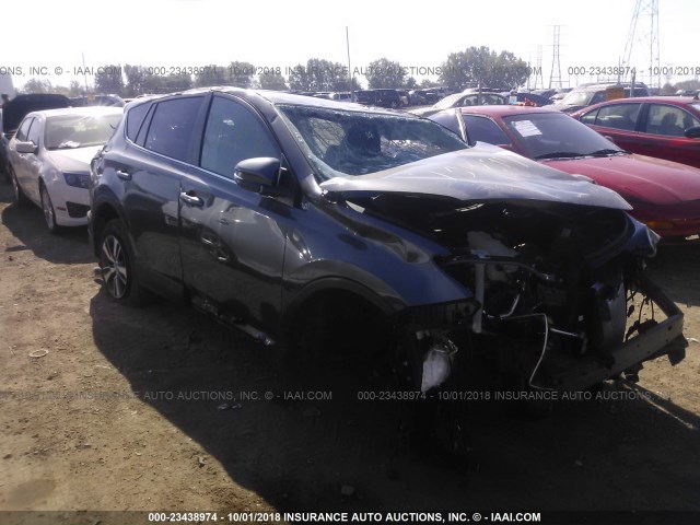 2T3WFREV2JW475812 - 2018 TOYOTA RAV4 ADVENTURE/XLE 灰色 照片 1