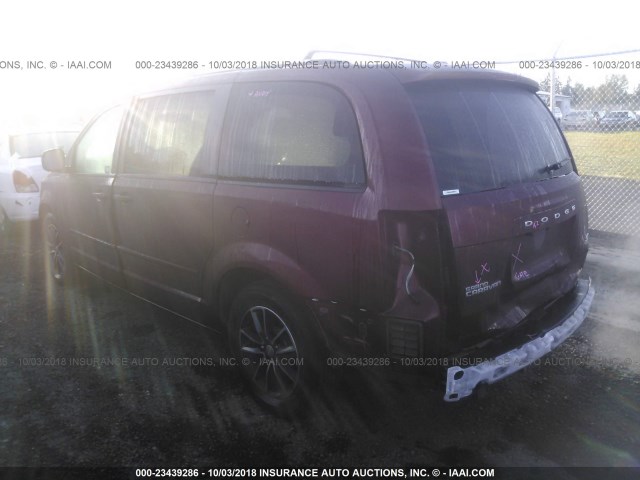 2C4RDGEG0HR737386 - 2017 DODGE GRAND CARAVAN GT MAROON photo 3