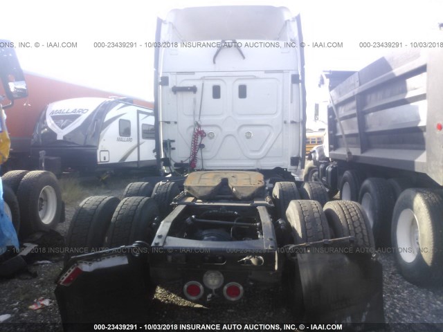 1FUJGLDR7CSBF8944 - 2012 FREIGHTLINER CASCADIA 125  Unknown photo 7