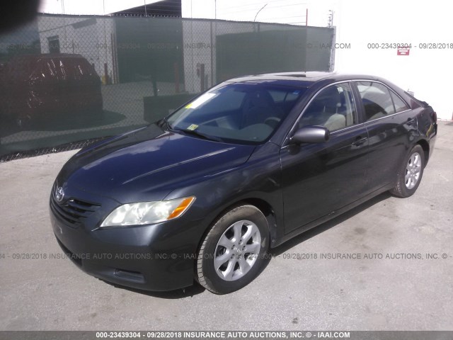 4T1BE46K08U260313 - 2008 TOYOTA CAMRY CE/LE/XLE/SE GRAY photo 2