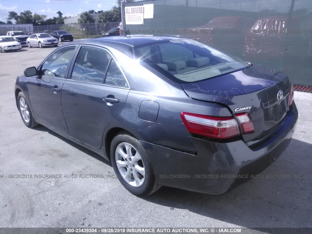 4T1BE46K08U260313 - 2008 TOYOTA CAMRY CE/LE/XLE/SE GRAY photo 3