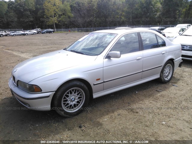 WBADM6335XBY29267 - 1999 BMW 528 I AUTOMATIC SILVER photo 2