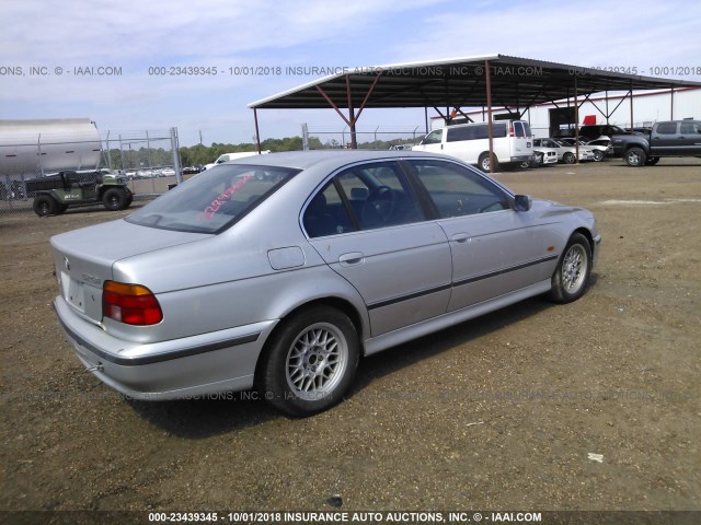 WBADM6335XBY29267 - 1999 BMW 528 I AUTOMATIC SILVER photo 4